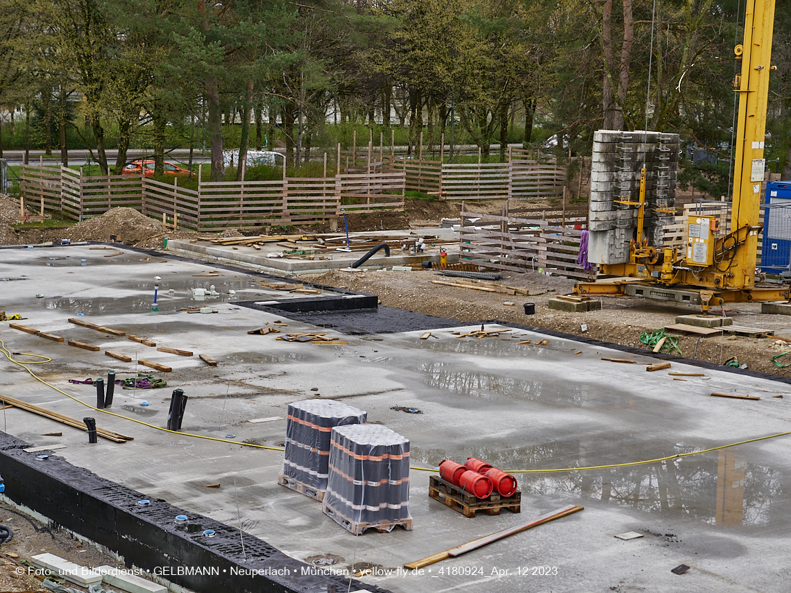 12.04.2023 - Baustelle Haus für Kinder in Neuperlach
